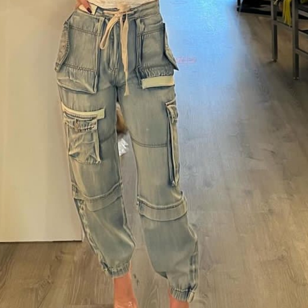 Cargo Jeans